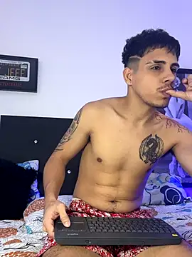 Snapshot of Luke_Stone chatting on 10/25/25, 07:14 Luke Stone online show from 10/25/25, 07:14