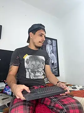 Luke Stone online show from 03/24/26, 09:04