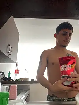 Snapshot of Luke_Stone chatting on 09/27/25, 02:01 Luke Stone online show from 09/27/25, 02:01