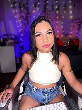 Debora-1010 online show from 12/15/25, 02:39