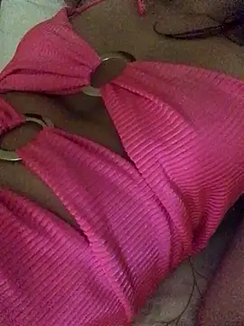 agusttt2667 online show from 01/12/26, 04:41