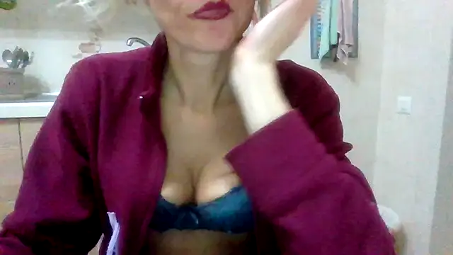 Kelly80 online show from 12/17/25, 05:29