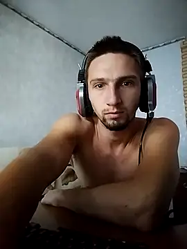 Snapshot of Alexilon chatting on 09/24/25, 11:28 Alexilon online show from 09/24/25, 11:28