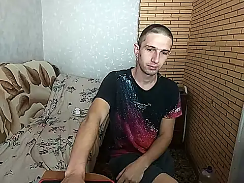 Snapshot of Alexilon chatting on 09/27/25, 10:21 Alexilon online show from 09/27/25, 10:21