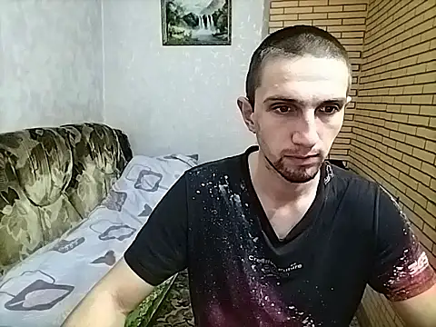 Snapshot of Alexilon chatting on 11/16/25, 12:21 Alexilon online show from 11/16/25, 12:21