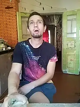 Snapshot of Alexilon chatting on 09/21/25, 10:31 Alexilon online show from 09/21/25, 10:31