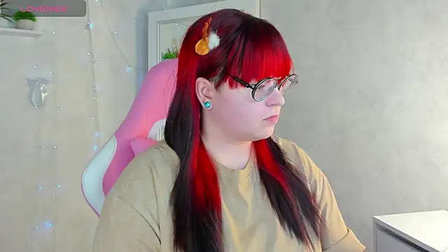 Michelle Wilsson online show from 12/22/25, 08:36