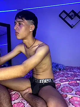 Danny cute 05 online show from 09/18/25, 01:08