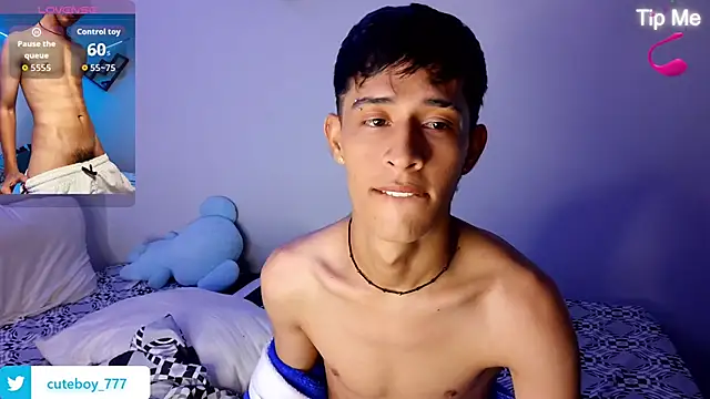 Danny cute 05 online show from 10/15/25, 04:11