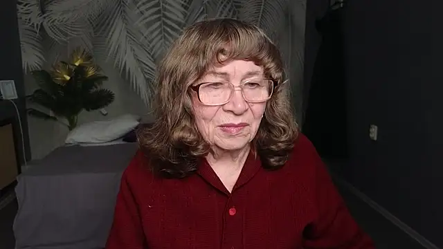 Betty Brick online show from 04/19/26, 10:38