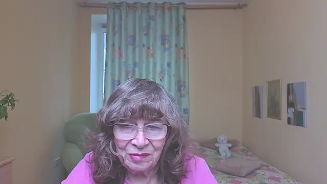 Betty Brick online show from 05/07/26, 12:52