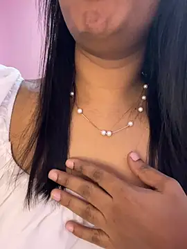 Snapshot of tamil_Aarathi chatting on 07/03/26, 04:24 tamil Aarathi online show from 07/03/26, 04:24