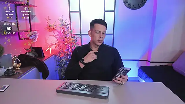 Dustin Sonne online show from 02/18/26, 03:37