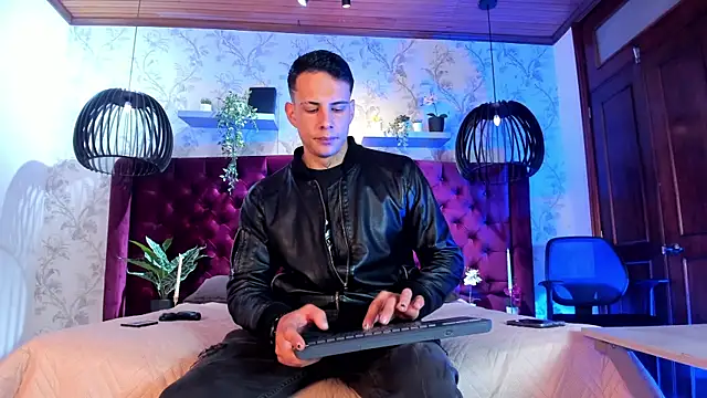 Dustin Sonne online show from 11/30/25, 03:51