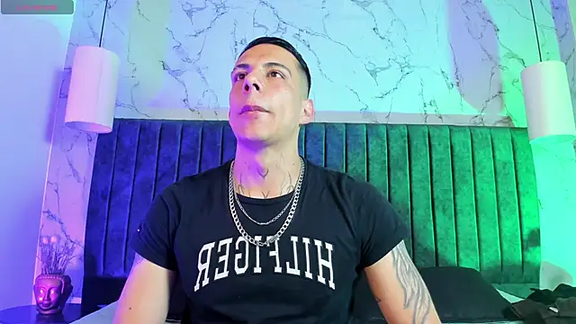 Dustin Sonne online show from 02/15/26, 03:40