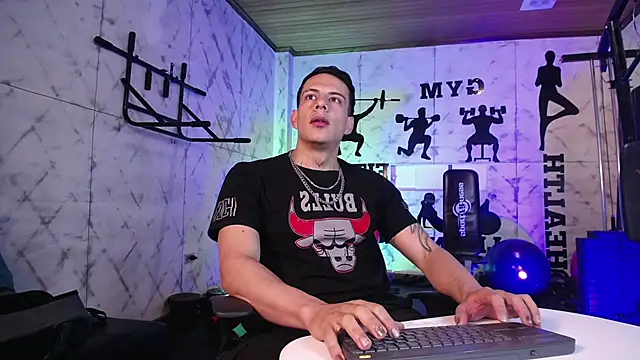Dustin Sonne online show from 04/26/26, 03:37