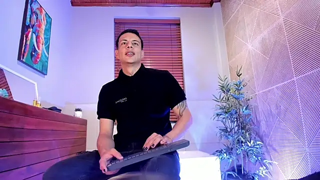 Dustin Sonne online show from 10/11/25, 03:40