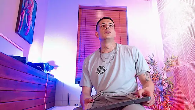 Dustin Sonne online show from 02/16/26, 03:38