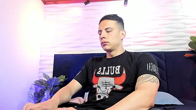 Dustin Sonne online show from 03/11/26, 03:44