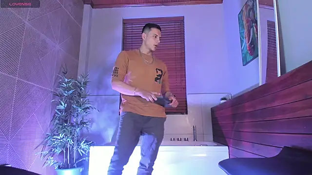 Dustin Sonne online show from 10/29/25, 03:38