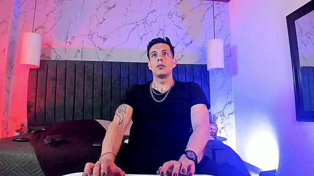 Dustin Sonne online show from 05/13/26, 03:35