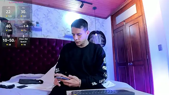 Dustin Sonne online show from 09/16/25, 03:40