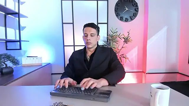 Dustin Sonne online show from 03/25/26, 03:39