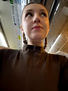 katexxxx online show from 11/21/25, 06:51