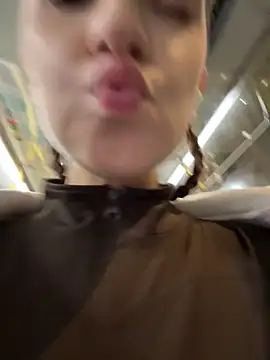 katexxxx online show from 11/19/25, 05:57