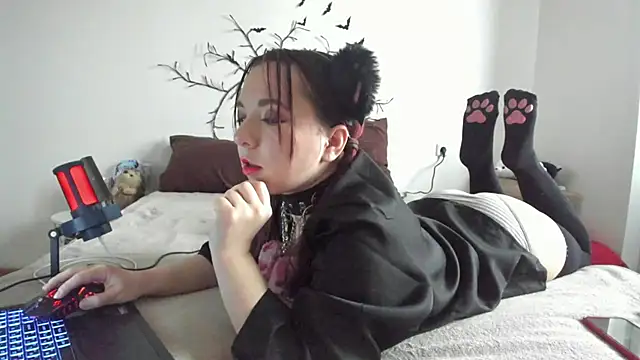 VellvetAnders online show from 11/11/25, 08:09