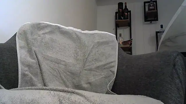 lucian red online show from 11/10/25, 07:08