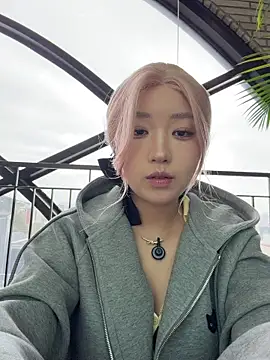 winter11 online show from 04/06/26, 03:46