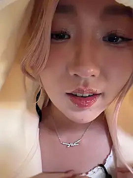 winter11 online show from 03/28/26, 07:09