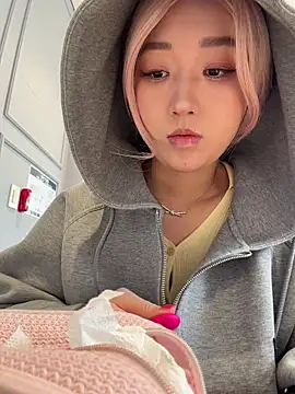 winter11 online show from 03/06/26, 06:41