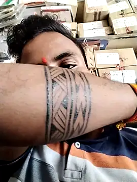 its aadi121 online show from 09/09/25, 06:34