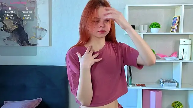 SynnoveBann online show from 04/14/26, 01:21