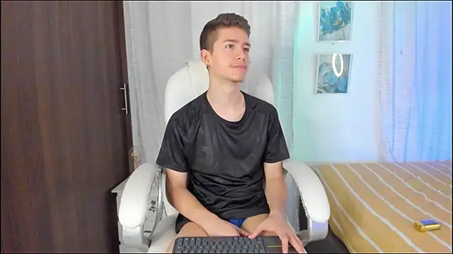 ThiagooJames online show from 09/14/25, 12:55