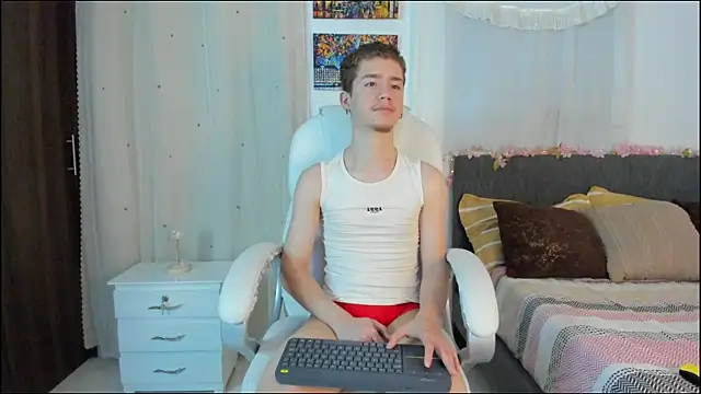 ThiagooJames online show from 11/21/25, 02:10