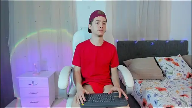 ThiagooJames online show from 01/12/26, 05:47