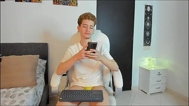 ThiagooJames online show from 02/24/26, 12:22