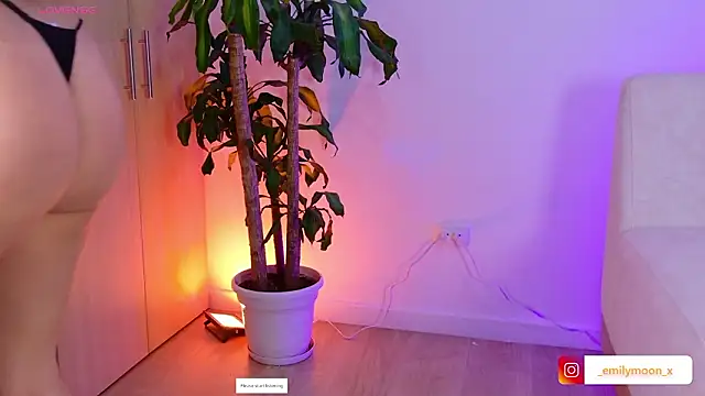 onlyemily  online show from 02/05/26, 01:12