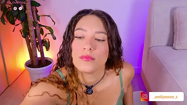 onlyemily  online show from 03/12/26, 01:00