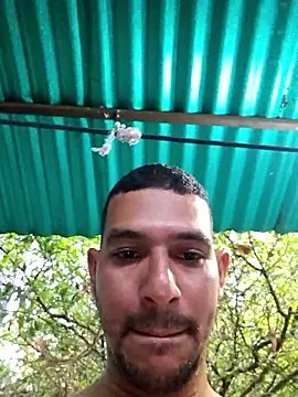 Snapshot of sexyboy_fox chatting on 04/14/26, 10:04 sexyboy fox online show from 04/14/26, 10:04