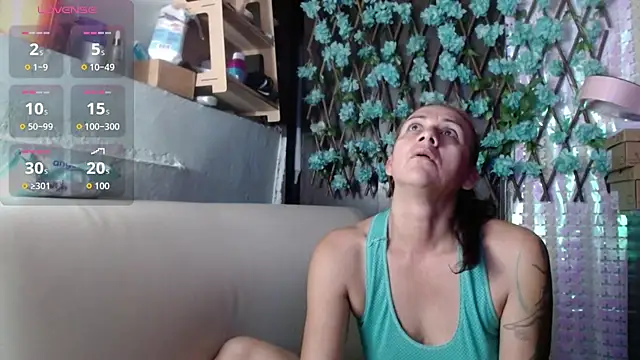 darling hott online show from 04/07/26, 08:49