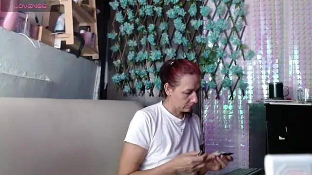 darling hott online show from 04/21/26, 11:06