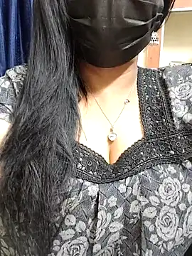 honey-flower online show from 12/15/25, 09:31