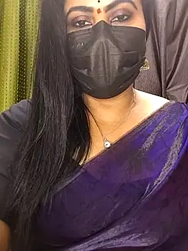 honey-flower online show from 11/29/25, 02:39