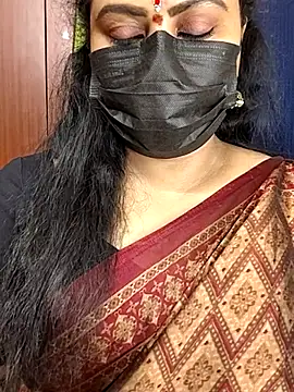 honey-flower online show from 10/12/25, 12:17