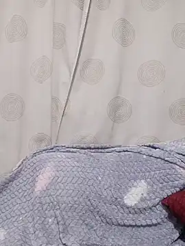 Snapshot of linakhalifa chatting on 04/09/26, 11:55 linakhalifa online show from 04/09/26, 11:55