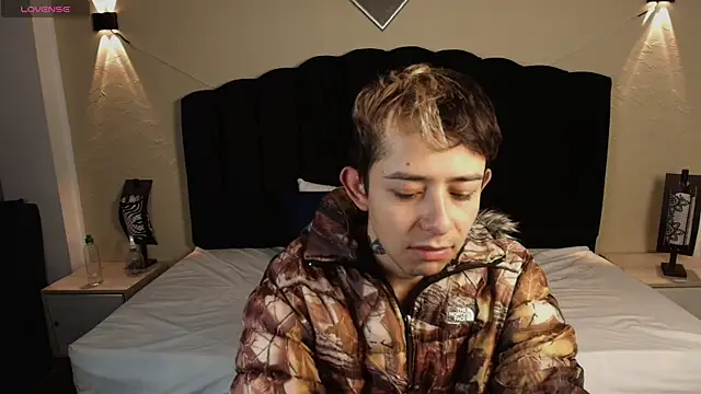 Aleecandrews online show from 09/08/25, 07:24